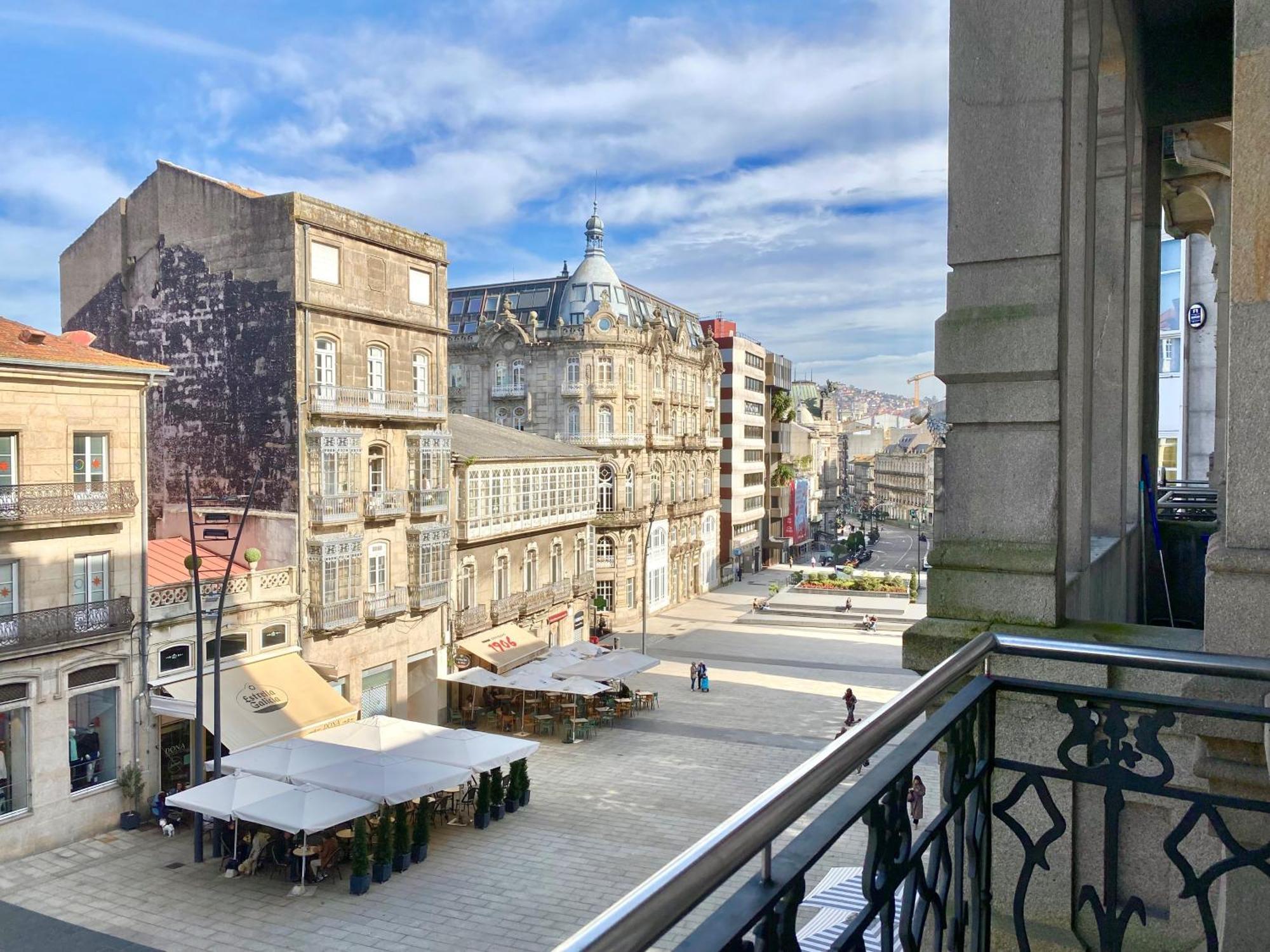 Апартаменты Puerta Del Sol - Vigo Centro Экстерьер фото